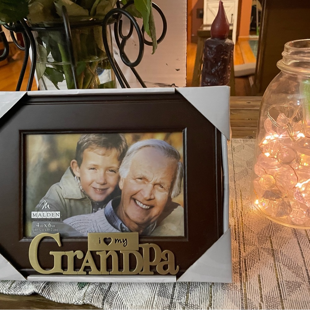 🎉HOST PICK🎉NWT Malden 4x6 wooded picture frame